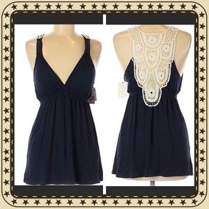 NWT sleeveless top